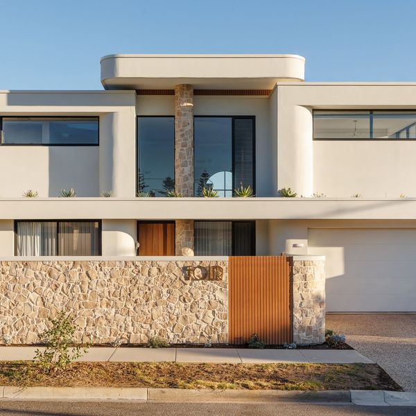No. 21, Henley Beach 